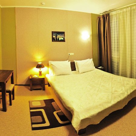 Hotel An-2 คาร์คิฟ ภายนอก รูปภาพ