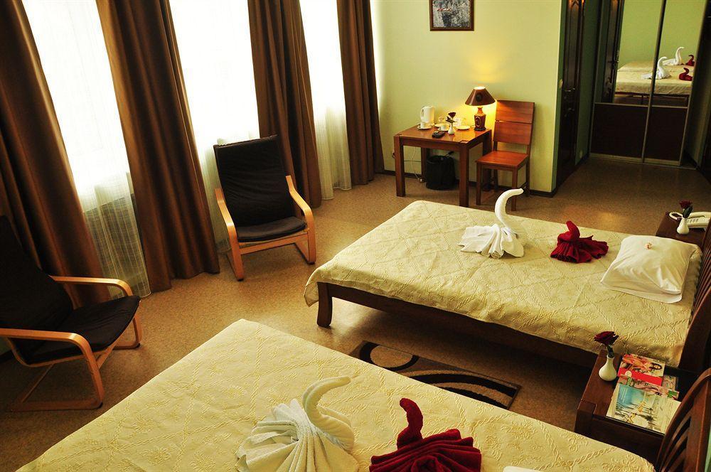 Hotel An-2 คาร์คิฟ ภายนอก รูปภาพ