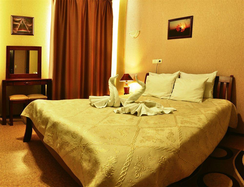 Hotel An-2 คาร์คิฟ ภายนอก รูปภาพ