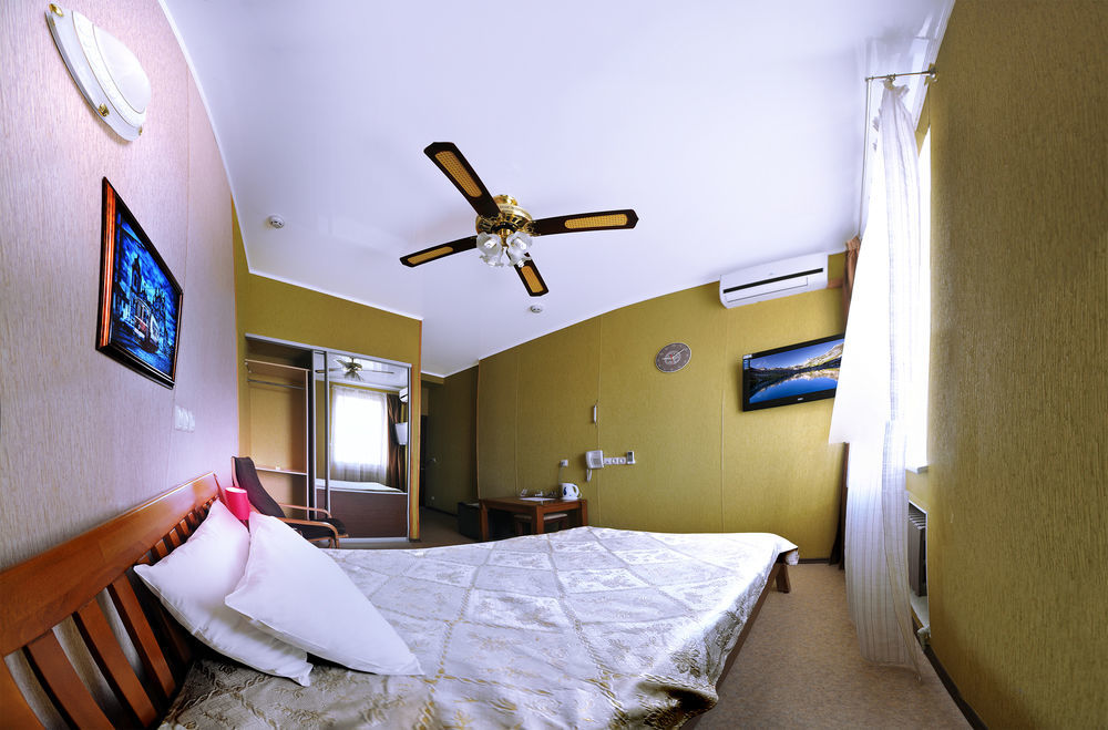Hotel An-2 คาร์คิฟ ภายนอก รูปภาพ