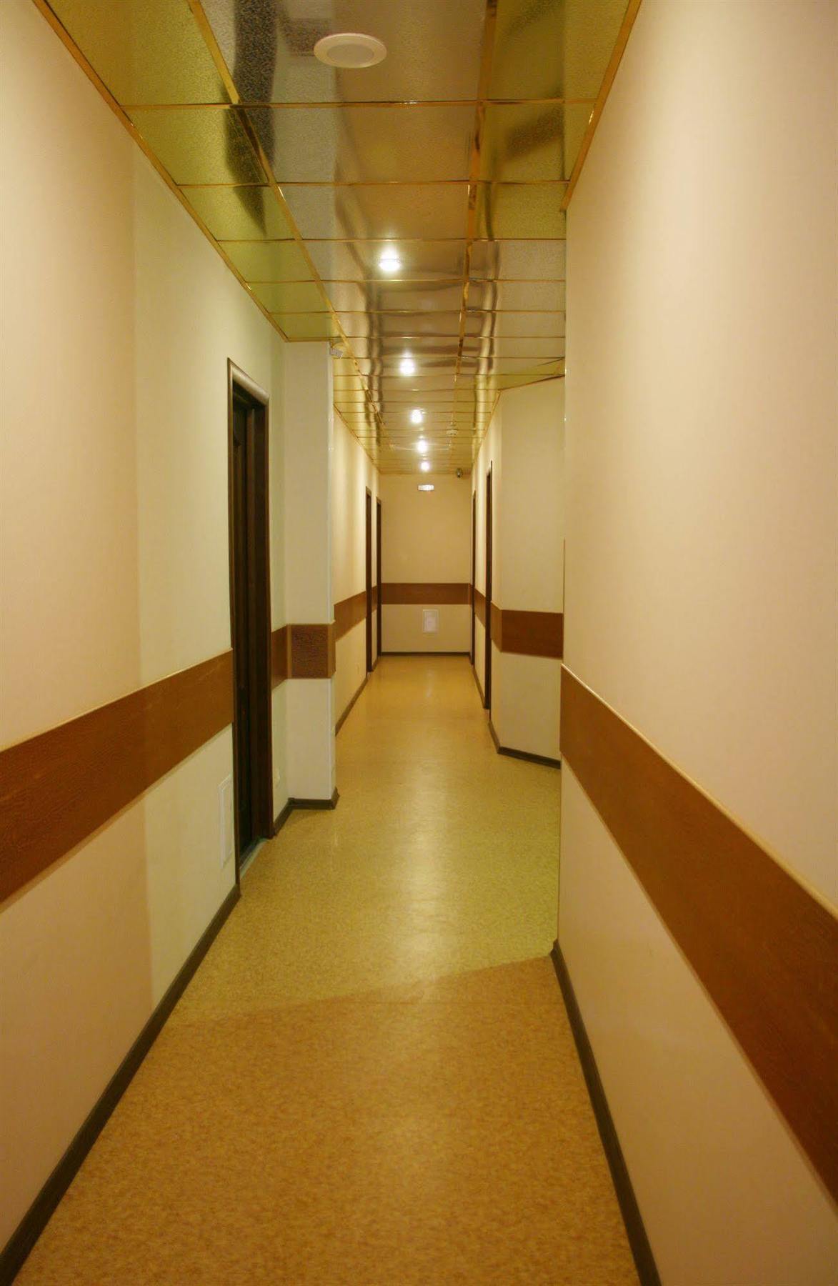 Hotel An-2 คาร์คิฟ ภายนอก รูปภาพ