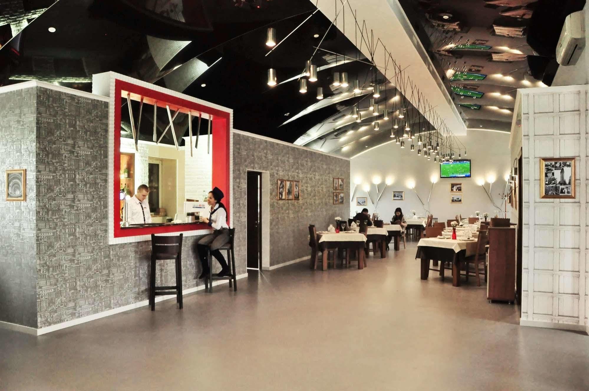 Hotel An-2 คาร์คิฟ ภายนอก รูปภาพ