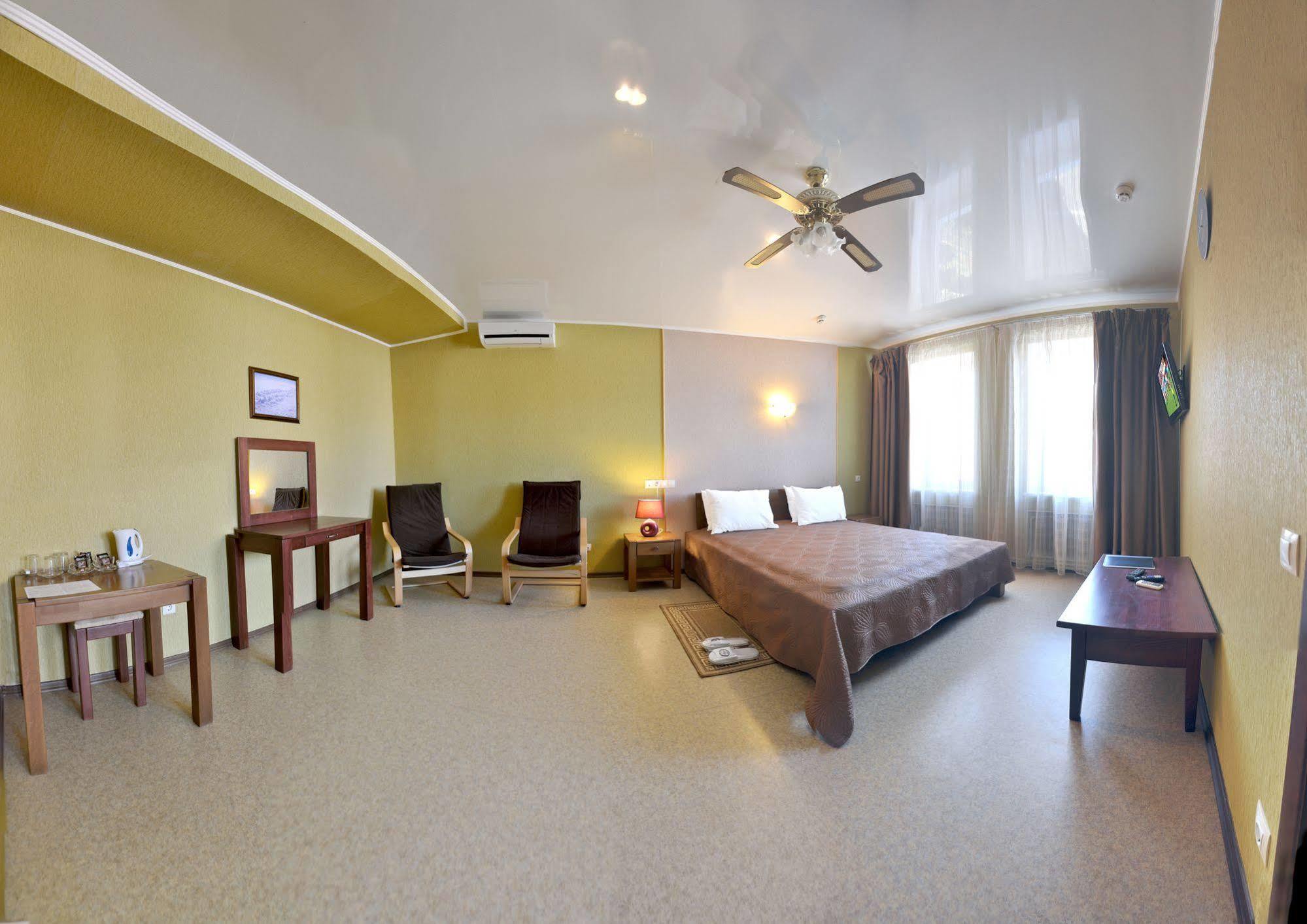 Hotel An-2 คาร์คิฟ ภายนอก รูปภาพ