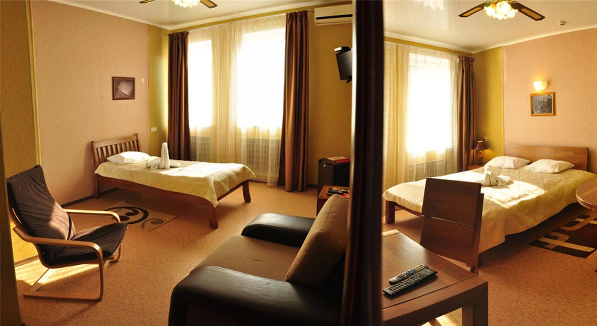 Hotel An-2 คาร์คิฟ ภายนอก รูปภาพ