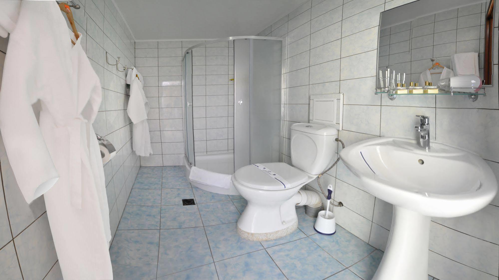 Hotel An-2 คาร์คิฟ ภายนอก รูปภาพ