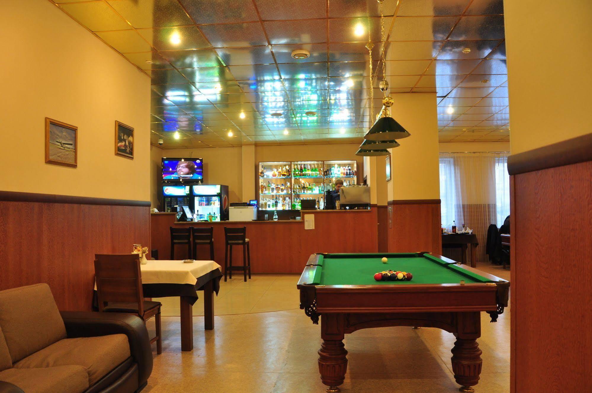 Hotel An-2 คาร์คิฟ ภายนอก รูปภาพ